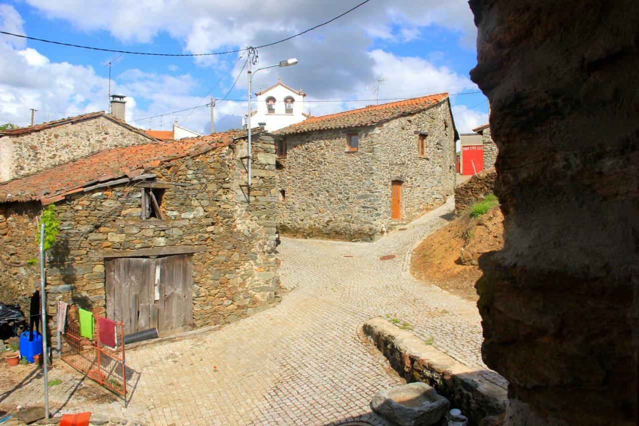 Casa Da Barriada I Braganca Exterior photo